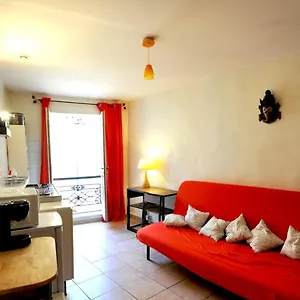 https://charming-apt-ideal-for-couple-with-beautiful-view.fr-provencehotel.com